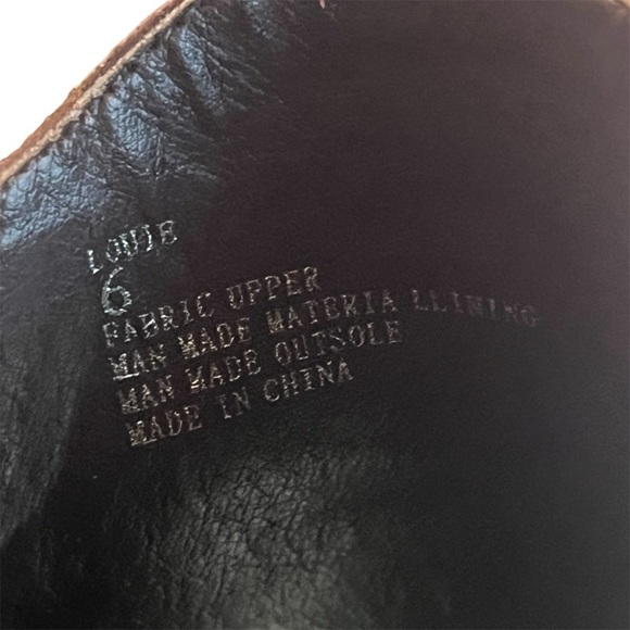 Yellow Box Louie Rhinestone Embellished Black Slides Size 6 - Picture 8 of 8